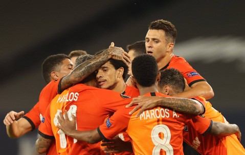 九游网站入口官网 - 波特兰开拓者迎欧联关键赛，今晚远射贴柱，信心回归，细节决定成败