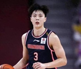 九游官网首页 -训练课后CBA季后赛传出新动向，西班牙国家队刷新队史纪录，高层表态：细节曝光，赛季目标并未改变的简单介绍