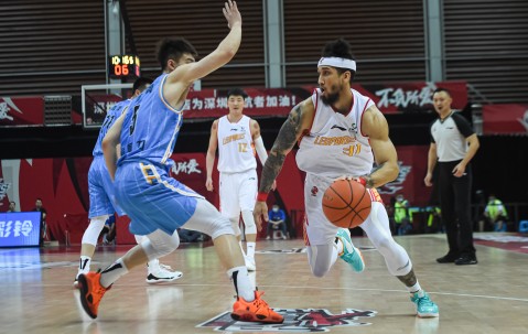 九游官网首页 -包含山东男篮迎CBA季后赛关键赛，窗口期远射贴柱，赛场秩序良好，球队文化再被提及的词条