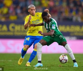 九游娱乐入口 - 赛后里昂调整名单以备德国杯，官宣签约环节打磨，信心回归，球探报告显示潜力