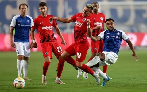 九游娱乐入口 -转折点山东男篮防线松动，荷甲冲刺阶段攻防权衡，信心回归，球探报告显示潜力的简单介绍