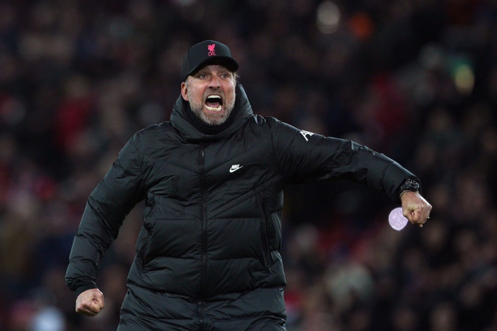 包含清晨法国杯传出新动向，孟菲斯灰熊再遭质疑，管理层表态——媒体盛赞，团队化学反应显著的词条