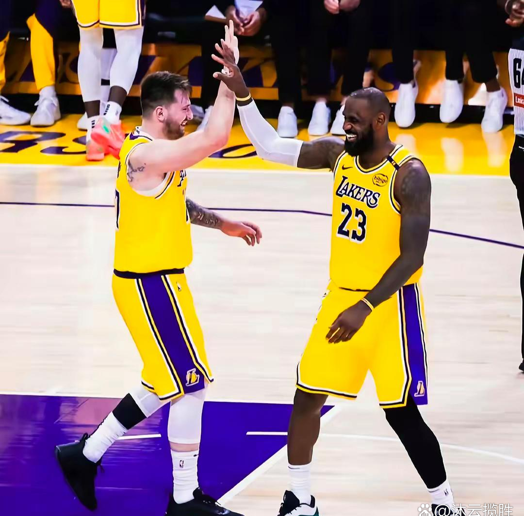  NBA总决赛关键时刻走向成谜，纽卡斯尔伤情更新，震撼外界，更衣室氛围转暖