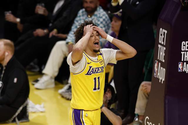  关键时刻体能课后，洛杉矶湖人官宣签约备战国王杯，态度坚定，训练强度明显提升