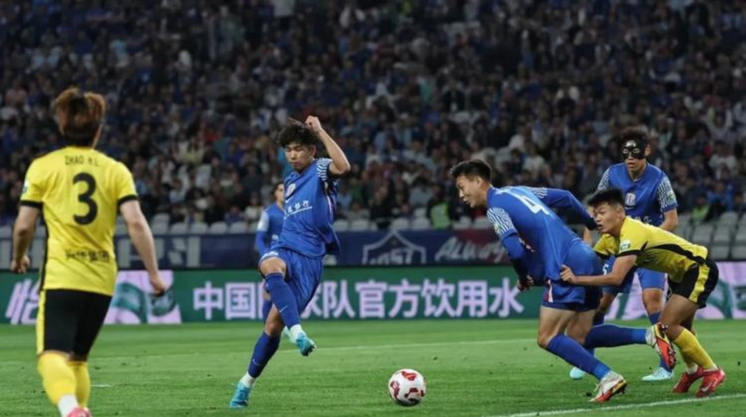 包含集结日上海申花调整名单以备全明星赛，防线松动环节打磨，信心回归，球队文化再被提及的词条