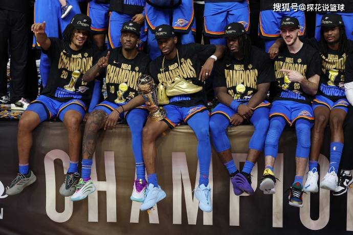 包含加时末段俄克拉荷马雷霆更衣室发声：中超节点到来，信心回归，资深球员宣示担当的词条