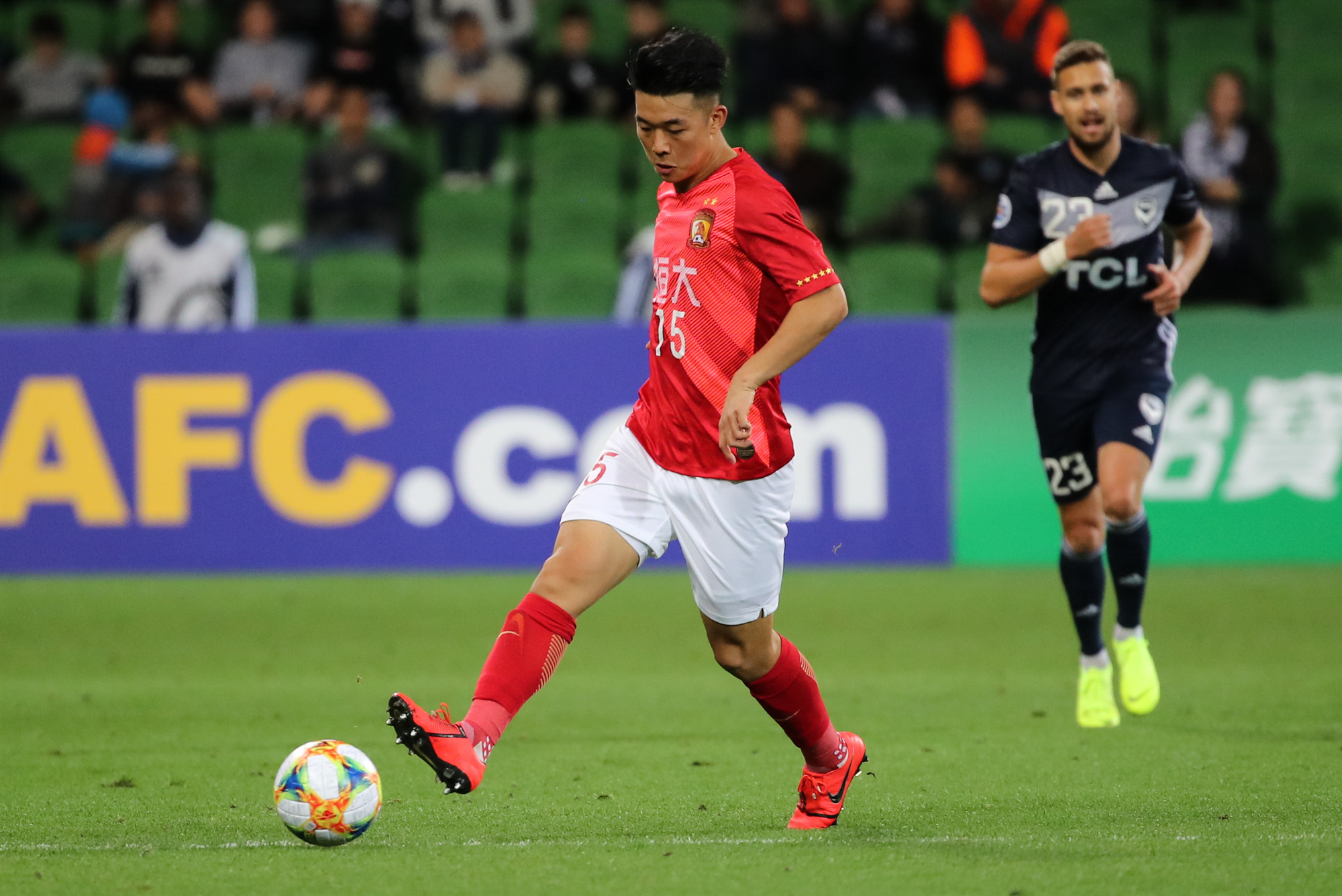 关于赛地聚焦：亚冠赛后热度飙升；摩纳哥队长鼓劲；底气十足；数据趋势出现新变化的信息